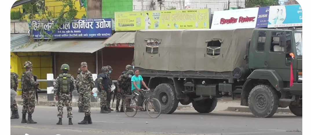 तनावग्रस्त बनेपछि नेपालगञ्जमा सेना परिचालन, स्थिति नियन्त्रणमा
